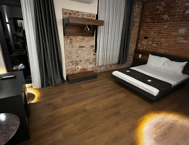 WhatsApp Image 2025-08-23 at 19.14.57