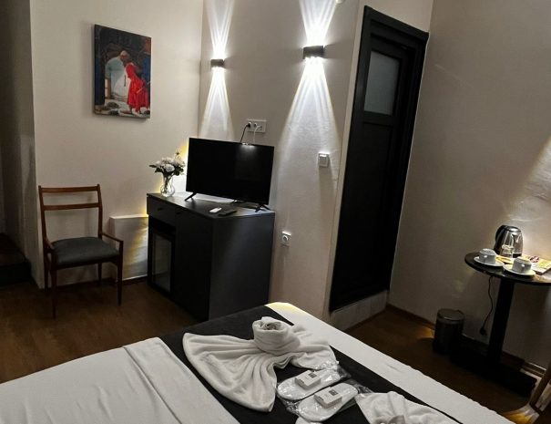 WhatsApp Image 2025-08-23 at 19.14.58 (1)