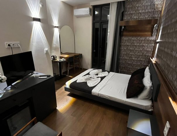 WhatsApp Image 2025-08-23 at 19.14.59 (2)